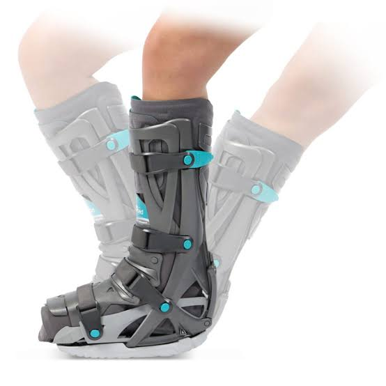 VACOped XELGO Achilles Boot
